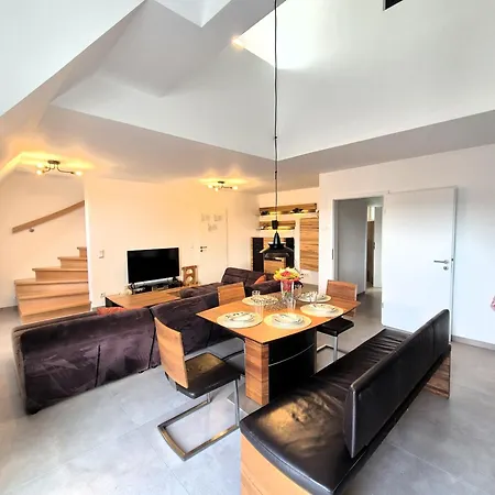 21136 Apartment